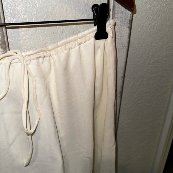 Princess Poly NEW Delvi Midi Skirt in Ivory Tie Waist Size 10 - Picture 5 of 6